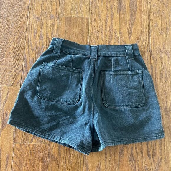 Black high waisted shorts - Picture 5 of 7